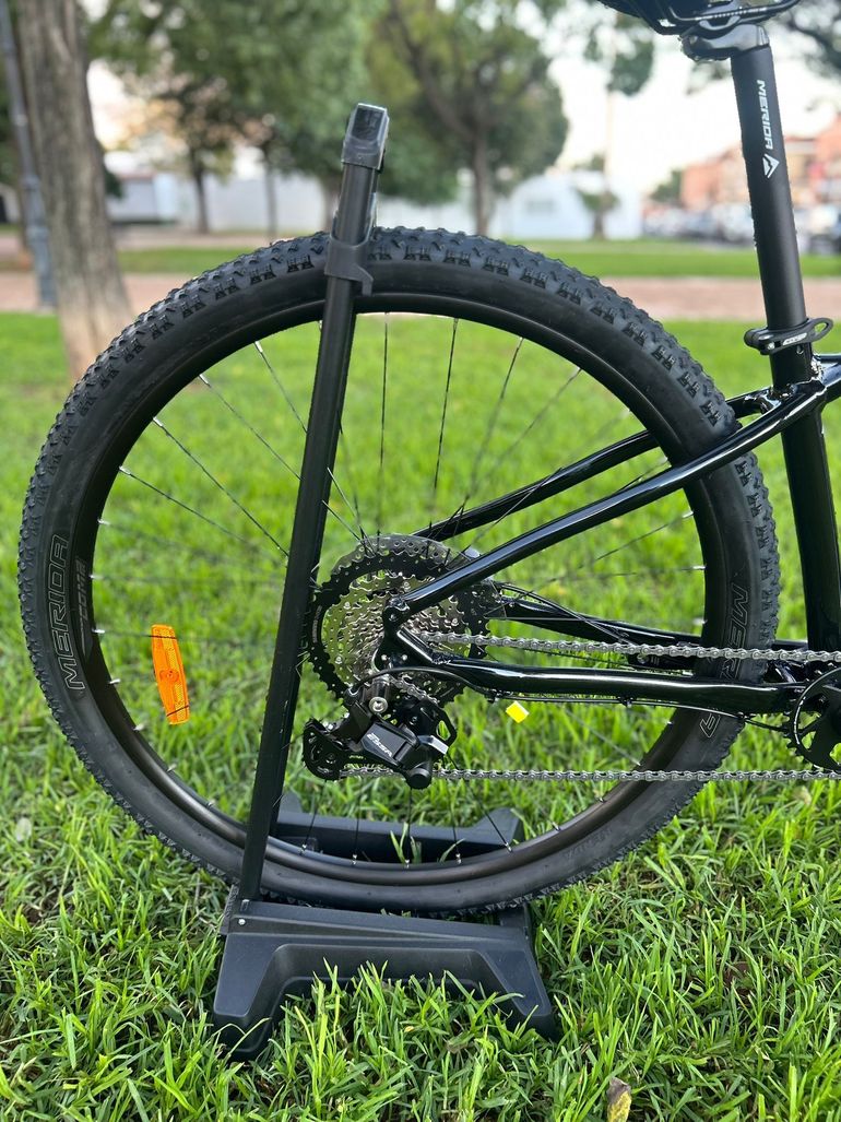 Used Merida BIG NINE 20 SE 2025 2025 Mountainbike, Black, 29 — image 2 of 9