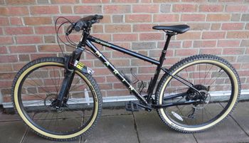 Used Marin Pine Mountain 2 2024 2024 Mountainbike — image 3 of 3
