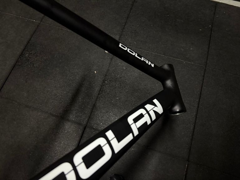 Dolan Pre Cursa Track Bike - Alpina-Custom 2024 Frameset 2024 Road & Gravel d'occasion — image 4 sur 5