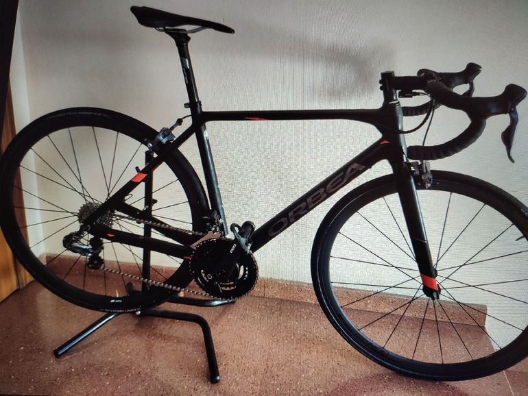 Used Orbea ORCA M20i 2018 2018 Road & Gravel, Negro — image 1 of 8