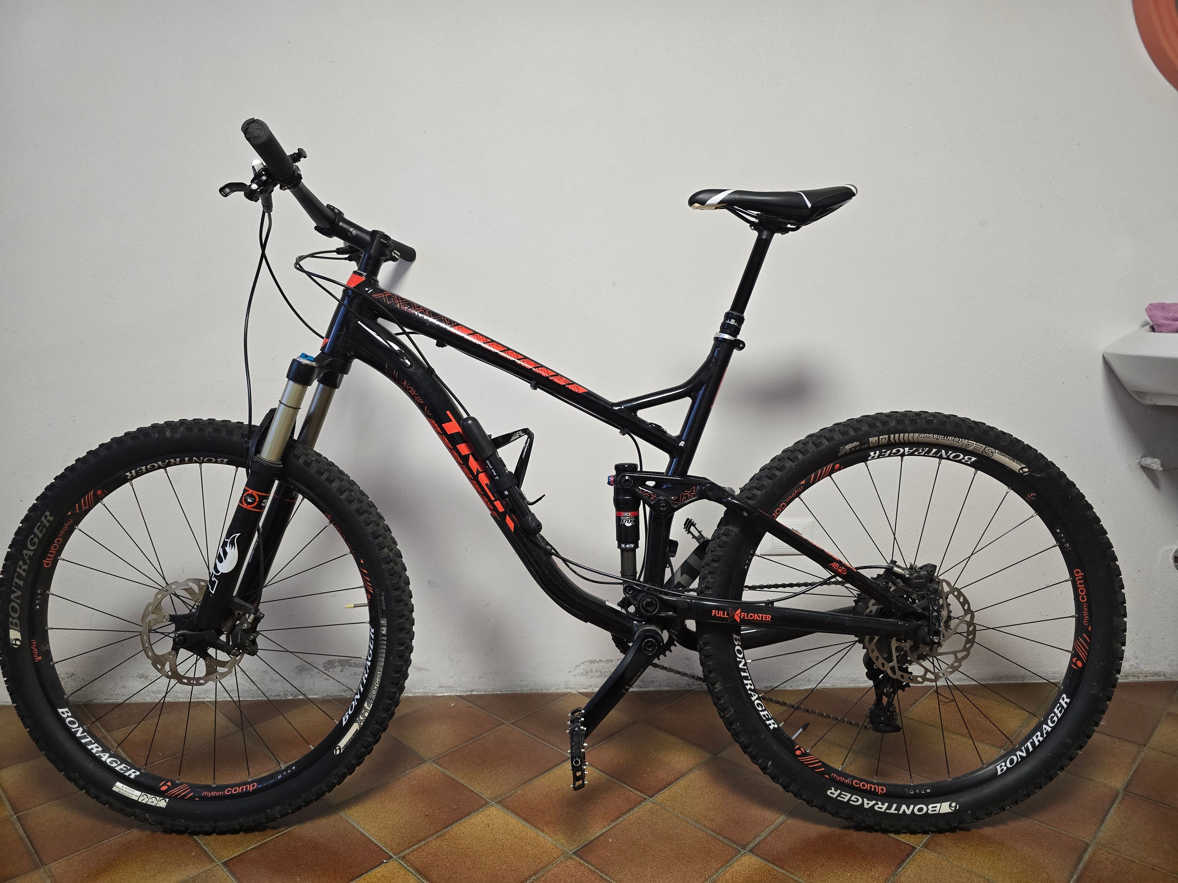 c571f670-80fc-461b-a956-