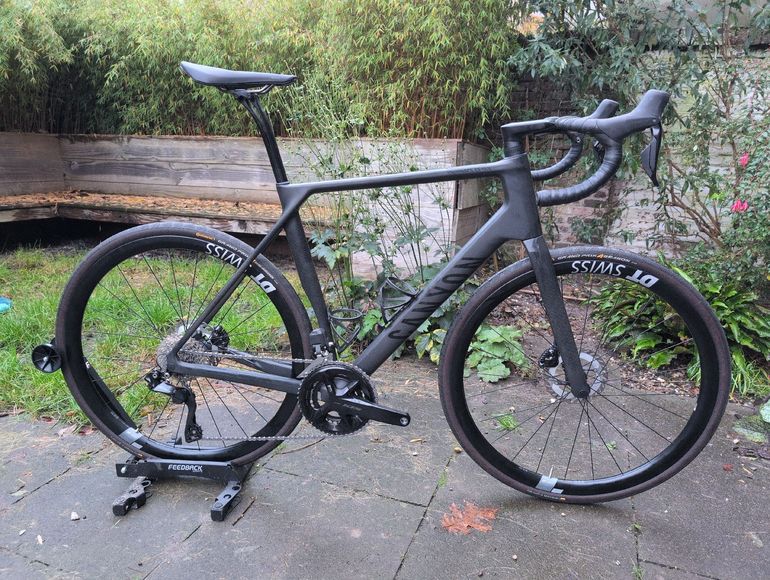 Used Canyon Endurace CF SLX 7 Di2 2024 2024 Road & Gravel, Black — image 2 of 8
