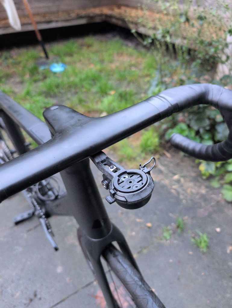 Used Canyon Endurace CF SLX 7 Di2 2024 2024 Road & Gravel, Black — image 7 of 8