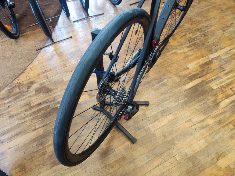Used Colnago V3 Disc Rival AXS Bike 2024 2024 Road & Gravel, Black — image 3 of 3