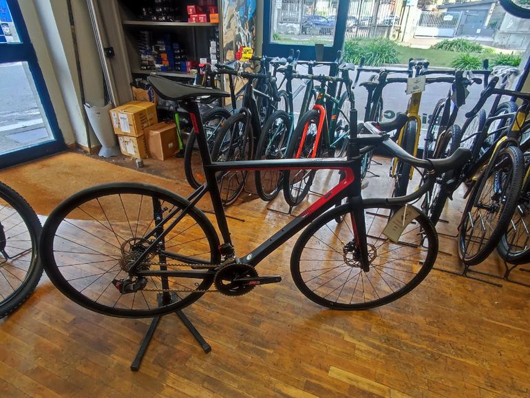 Used Colnago V3 Disc Rival AXS Bike 2024 2024 Road & Gravel, Black — image 1 of 3