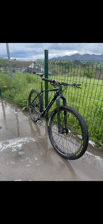 Gebrauchtes Orbea ALMA M10 2019 2019 Mountainbike, Schwarz, 27.5, 29 — Bild 2 von 4