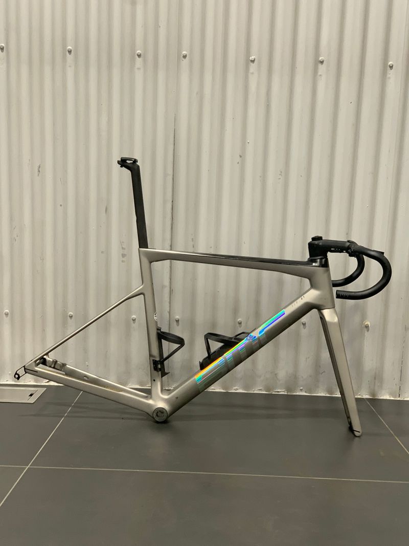 Used BMC Teammachine SLR 01 MOD 2023 Frameset 2023 Road & Gravel