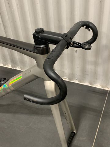Używany BMC Teammachine SLR 01 MOD 2023 Frameset 2023 Road & Gravel — zdjęcie 4 z 6