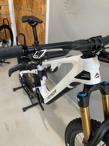 Gebrauchtes Merida eONE-SIXTY 10K 2025 2025 Mountainbike, Weiß, 29, 27.5 — Bild 6 von 6