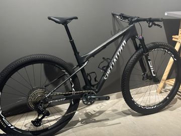 Tweedehands Specialized EPIC WC EXPERT 2025 Mountainbike — afbeelding 5 van 6