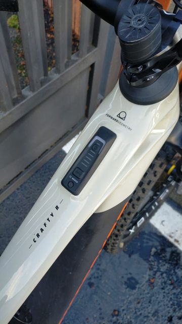 Used Mondraker Crafty SRAM GX Eagle AXS 2024 Mountainbike, White — image 7 of 8
