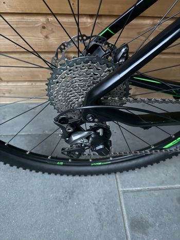 Used CUBE Cube Reaction Race 29  Carbon, Shimano XT, Manitou, Grösse L 2018 Mountainbike, Black — image 9 of 19