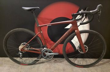 Tweedehands Specialized Roubaix SL8 2024 2024 Road & Gravel