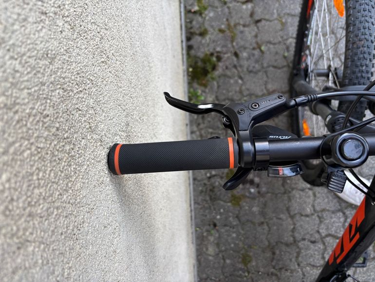 Used KTM Alp Comp 2023 Road & Gravel, Negro — image 7 of 8