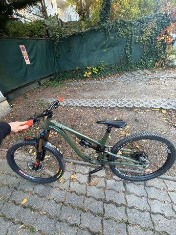 Saracen Ariel 60 Elit 2021 MTB d'occasion