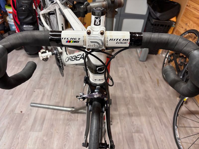 Used Orbea Orca 2016 Road & Gravel, White — image 10 of 12
