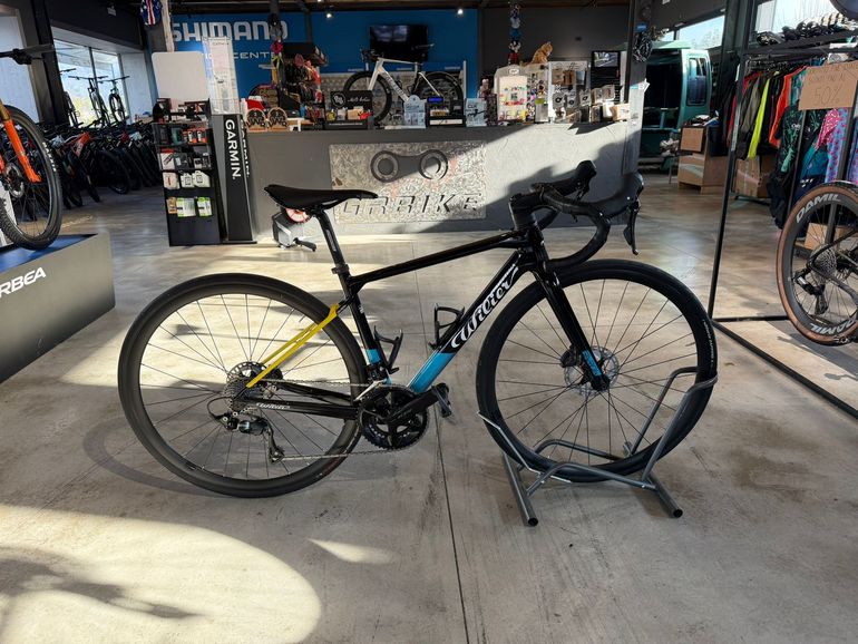 Wilier GARDA SHIMANO 105 R7000 11S 2023 2023