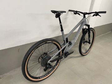Used Santa Cruz Hightower 2021 2021 Mountainbike, Light Gray — image 6 of 16