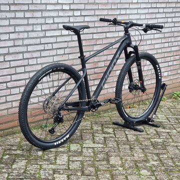 Brugt Giant XTC SLR 29 2 2023 Mountainbike — billede 5 af 12