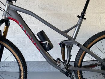 Used Canyon Nerve AL 9.9 LTD 2016 Mountainbike, Light Gray — image 10 of 10