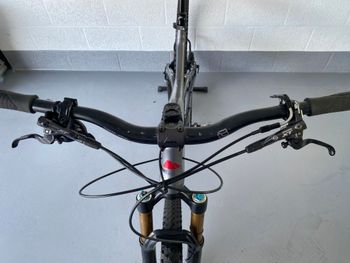 Used Canyon Nerve AL 9.9 LTD 2016 Mountainbike, Light Gray — image 6 of 10