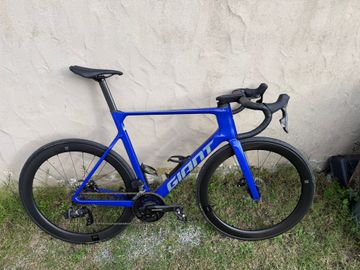 Gebrauchtes Giant Propel Advanced 1 2024 2024 Road & Gravel, Blau — Bild 1 von 12