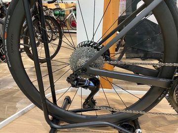 Używany Scott Addict RC Pro 2025 Road & Gravel — zdjęcie 6 z 8