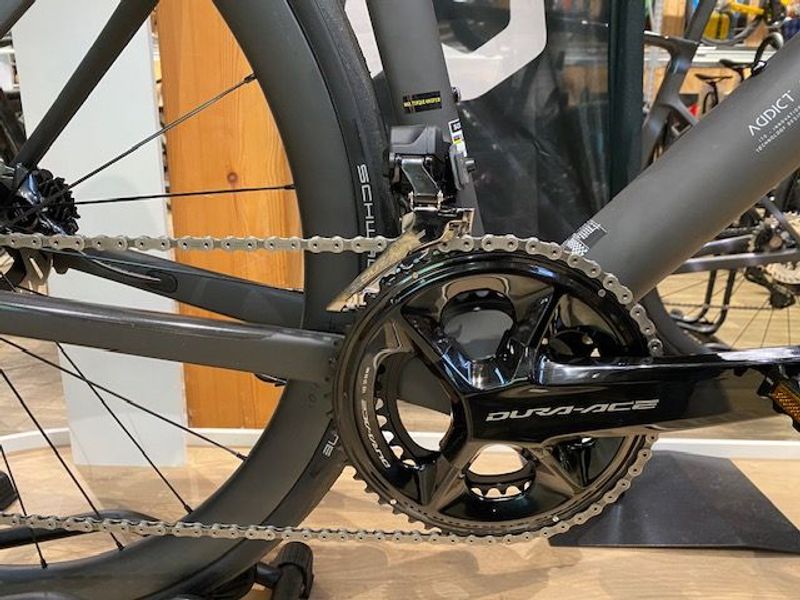 Używany Scott Addict RC Pro 2025 Road & Gravel — zdjęcie 5 z 8