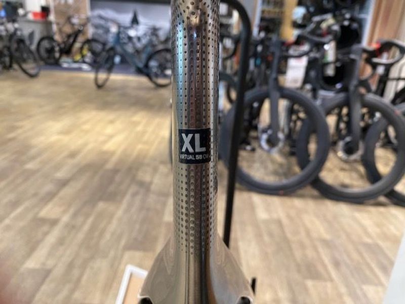 Used Scott Foil RC Ultimate 2025 Road & Gravel, Light Gray — image 9 of 9