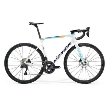 Merida SCULTURA 6000 2025 2025 Road & Gravel usato