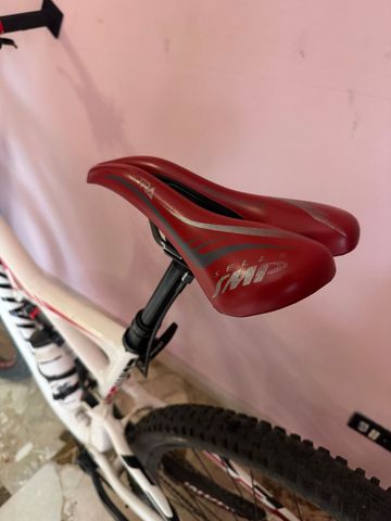 Specialized Camber Comp EVO 29 2014 2014 Mountainbike d'occasion — image 10 sur 11