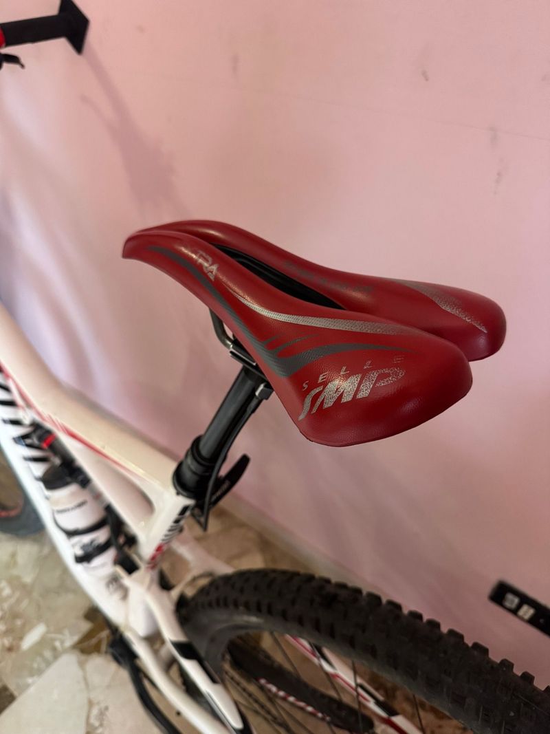 Specialized Camber Comp EVO 29 2014 2014 Mountainbike d'occasion — image 10 sur 11