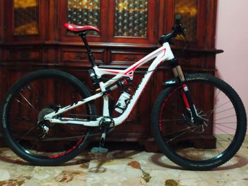 Specialized Camber Comp EVO 29 2014 2014 Mountainbike d'occasion — image 2 sur 11