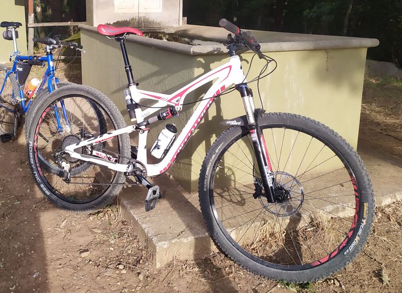 Specialized Camber Comp EVO 29 2014 2014 Mountainbike d'occasion — image 4 sur 11