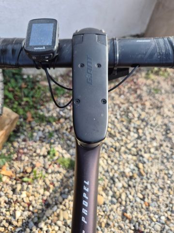 Used Giant Advanced Pro 1 2021 Road & Gravel, Black — image 5 of 9