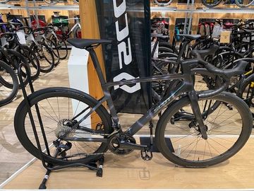 Used Scott Addict RC 10 2025 Road & Gravel