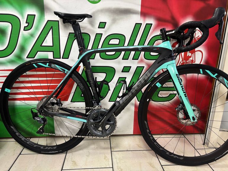 Road Bike Oltre Xr3 2019 Bianchi Oltre XR3 Disc Ultegra Di2 11sp