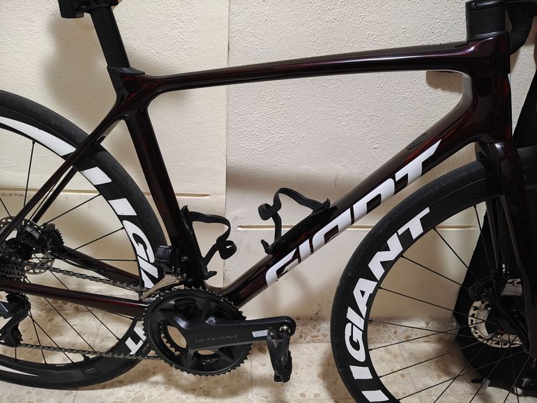 Used Giant TCR Advanced Pro 0 Di2 Ultegra 2022 Road & Gravel, Rojo — image 7 of 11