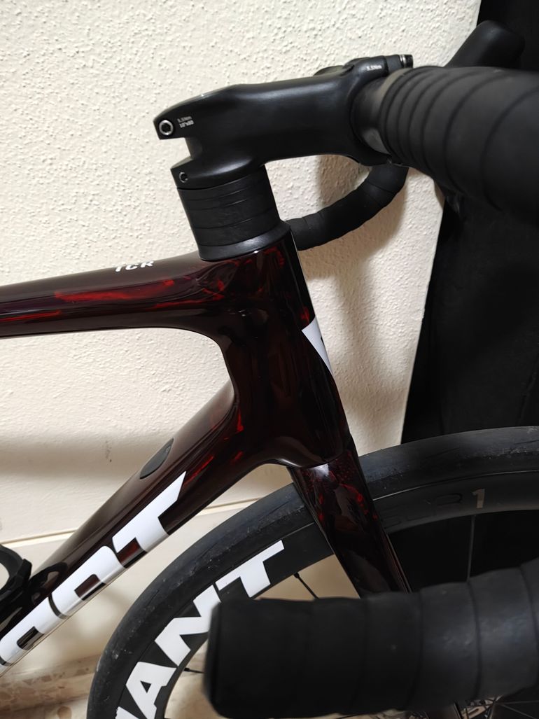 Used Giant TCR Advanced Pro 0 Di2 Ultegra 2022 Road & Gravel, Rojo — image 4 of 11