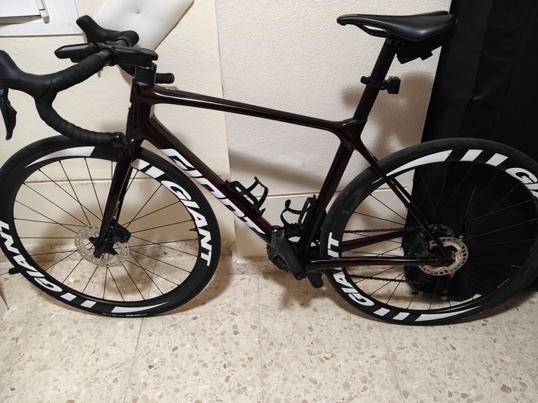Used Giant TCR Advanced Pro 0 Di2 Ultegra 2022 Road & Gravel, Rojo — image 10 of 11