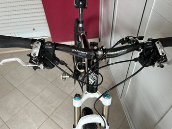 Scott, Carbonio Biammortizzato