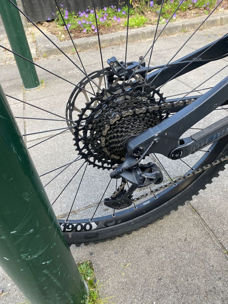 Used YT Industries Jeffsy CORE 2 29 2022 2022 Mountainbike, Black, 29 — image 4 of 8