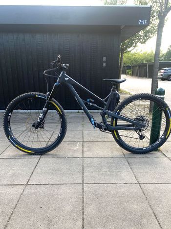 Used YT Industries Jeffsy CORE 2 29 2022 2022 MTB