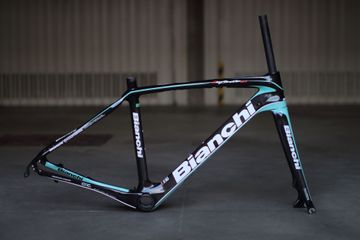 Gebrauchtes Bianchi INFINITO CV DISC Frameset 2017 Road & Gravel, Schwarz — Bild 1 von 7