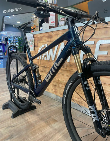 Used BMC Fourstroke 01 ONE 2020 2020 Mountainbike, Blue, 29 — image 3 of 5