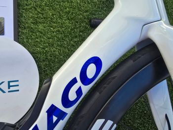 Used Colnago Colnago Y1rs Ultegra 12V Di2 Enve 4.5 SES 2026 Road & Gravel, White — image 10 of 17