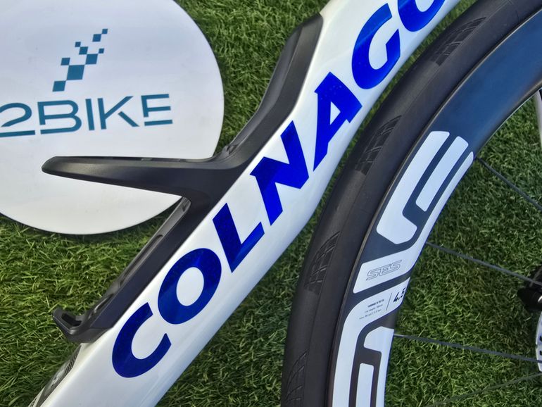 Used Colnago Colnago Y1rs Ultegra 12V Di2 Enve 4.5 SES 2026 Road & Gravel, White — image 9 of 17