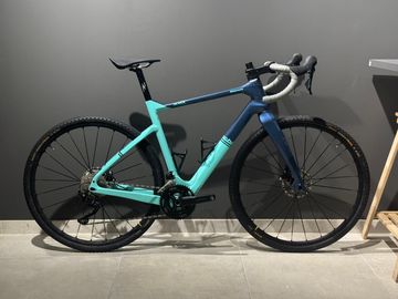 Tweedehands Bianchi Arcadex GRX 2023 Road & Gravel — afbeelding 1 van 7