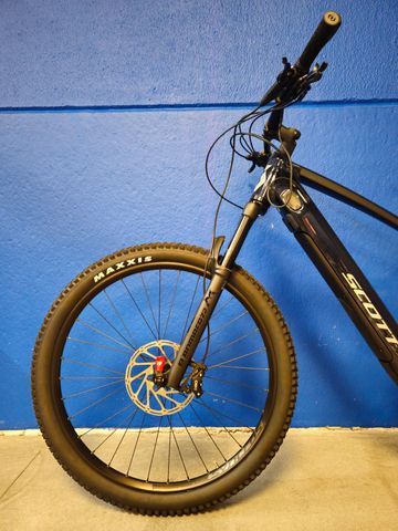 Używany Scott Strike 930 2023 Mountainbike — zdjęcie 3 z 6