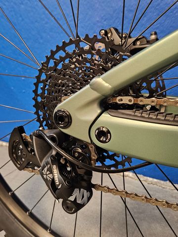 Used Scott E-PATRON 930 2023 Mountainbike, Green — image 2 of 5